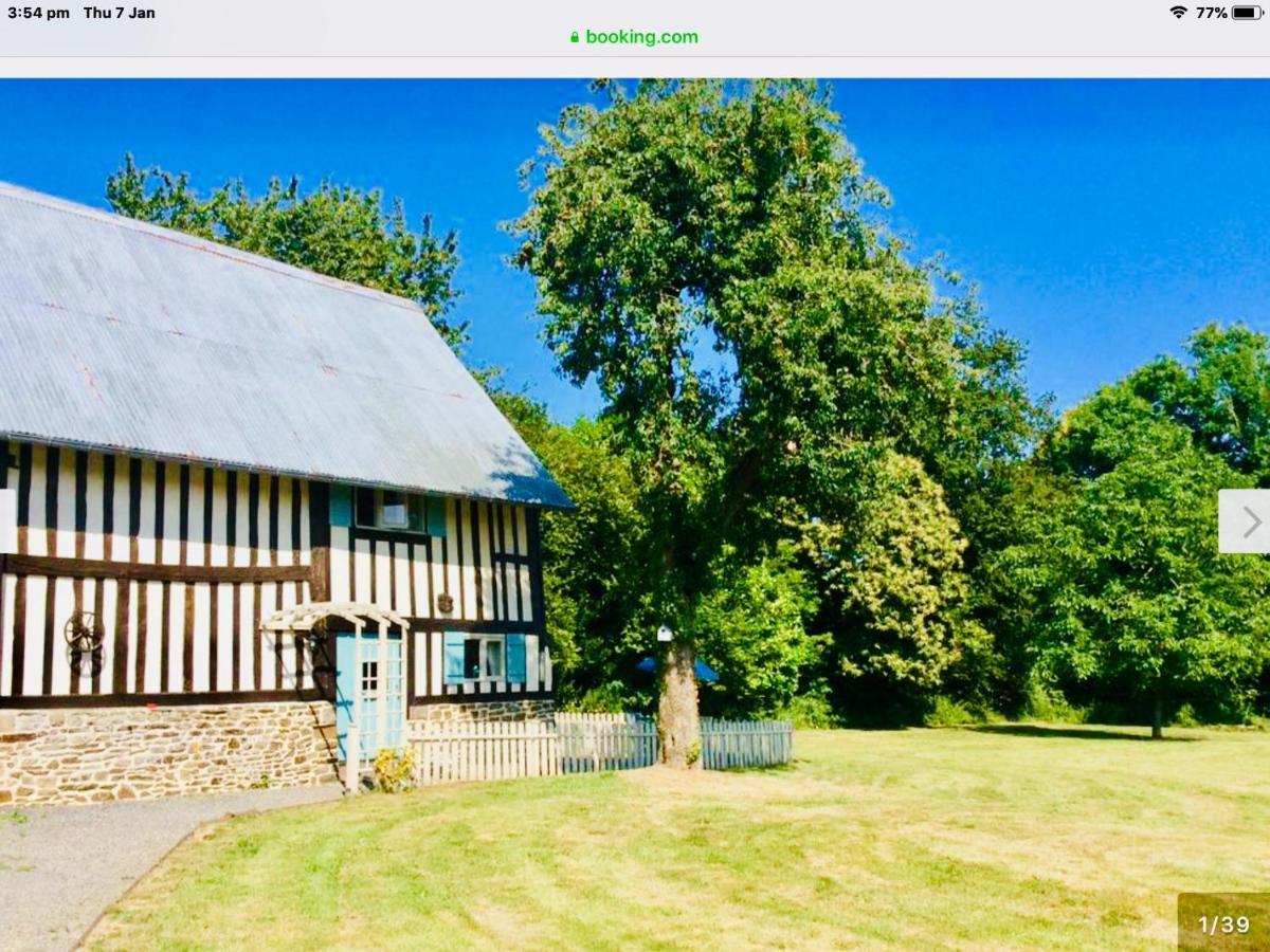 Maison Mai Or La Petite Maison Mai Or La Petite Grange Or All Three La Chapelle-Uree Exterior photo
